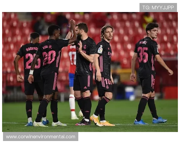 伊萨克发挥稳定,关键时刻助力球队逆转胜利表现引发关注 伊萨克发挥稳定,关键时刻助力球队逆转胜利表现引发关注