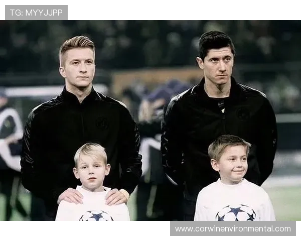 C罗 vs 莱万：巅峰期稳定性与持续输出能力差距解析